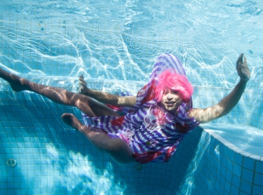 Ben or Misscelanious in the pool for Women who get Wet exhibition