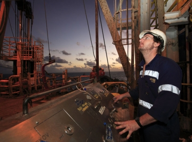 The Stena Clyde drilling rig at the Puffin 7 hole. Oil energy exploration industry. Expro personnel running slickline tests. Photographer: David Hancock. Copyright: SkyScans